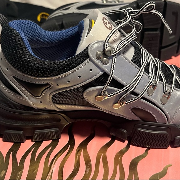 Gucci Flashtrek Reflective Gray
Sneakers - Picture 5 of 13